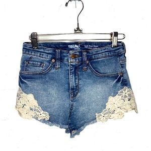 Mossimo High Rise Short Denim Detailed Shorts 2/26